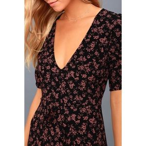 Lulu's Dresses - 🆕 Prairie Serenade Black Floral Midi Dress Lulu's Dresses - 🆕 Prairie Serenade Black Floral Midi Dress